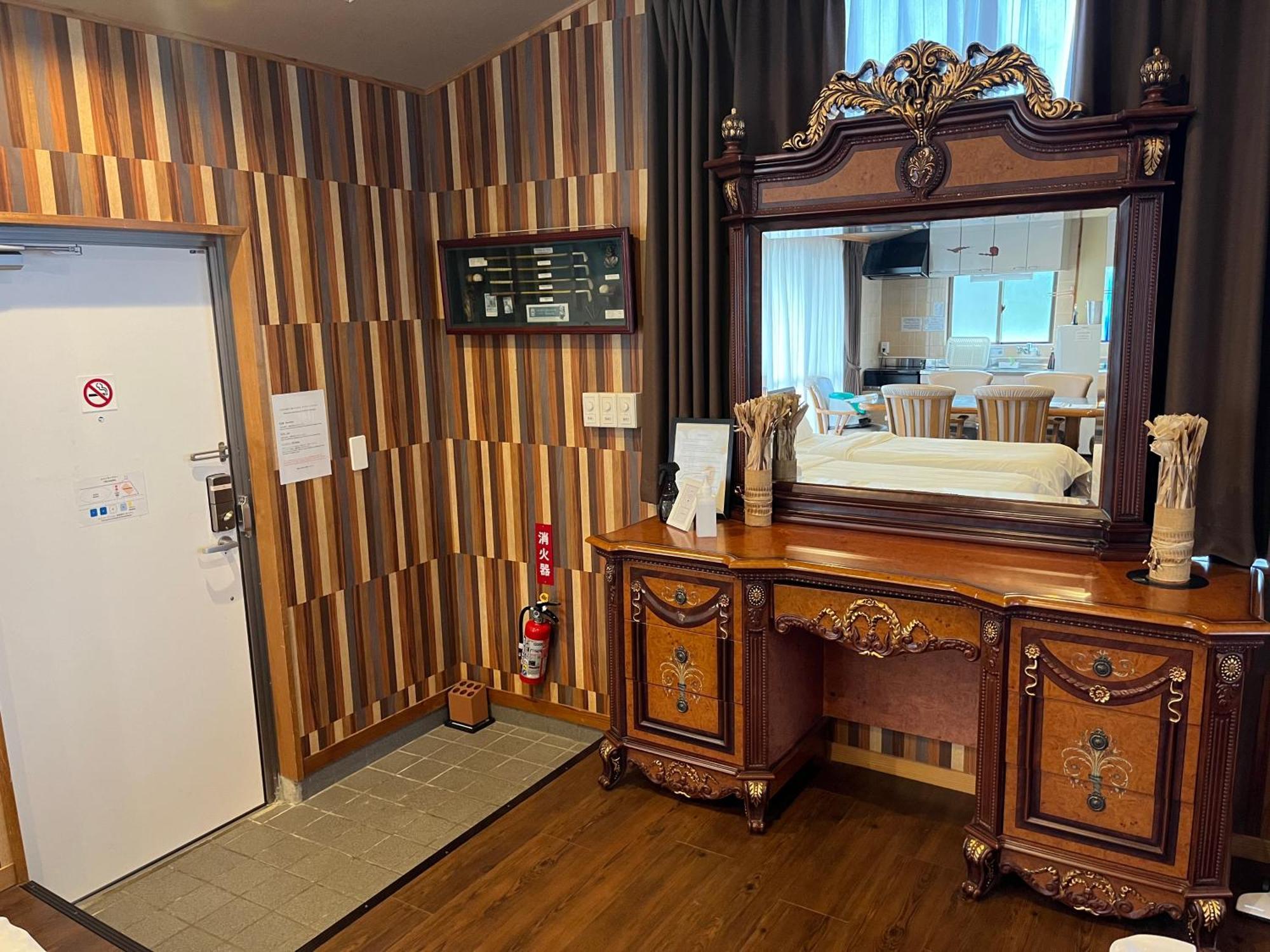 ヴィラロムオキナワファミリーデラックス Okinawa Buitenkant foto